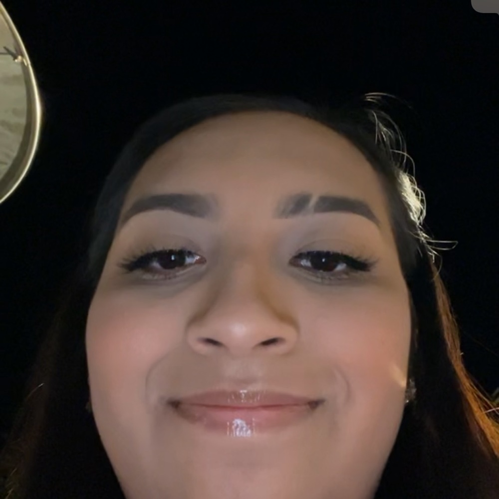 Meet your Posher, Sarahi